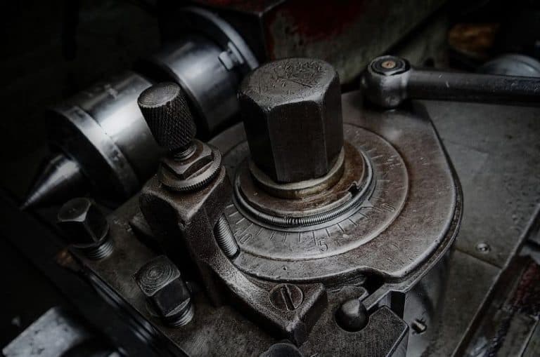 How Much Does An Engine Lathe Weigh Make It From Metal